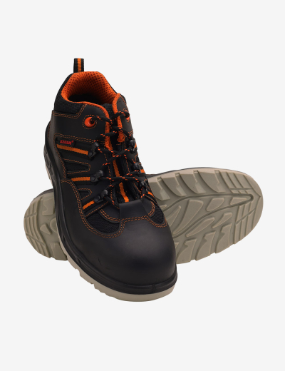 Executive Sporty Lace-Up Black Leather Safety Shoes, FS63BL(FWDAMN)